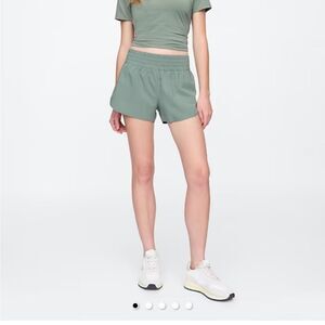 GAPfit midrise runaround Women's Athletic Shorts in Soft Green built in brief